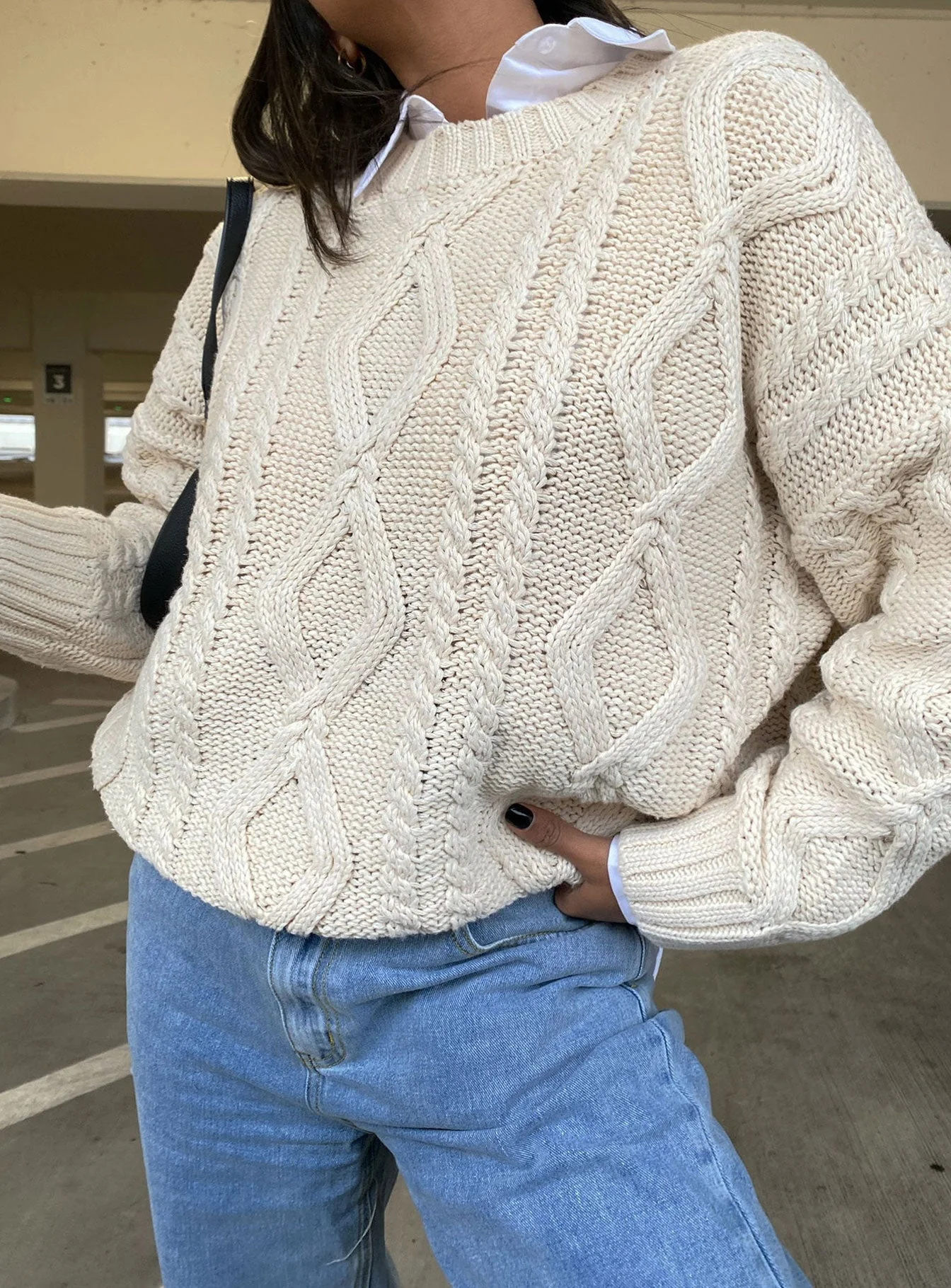 Anaya Oversized Jumper Beige - Image 10