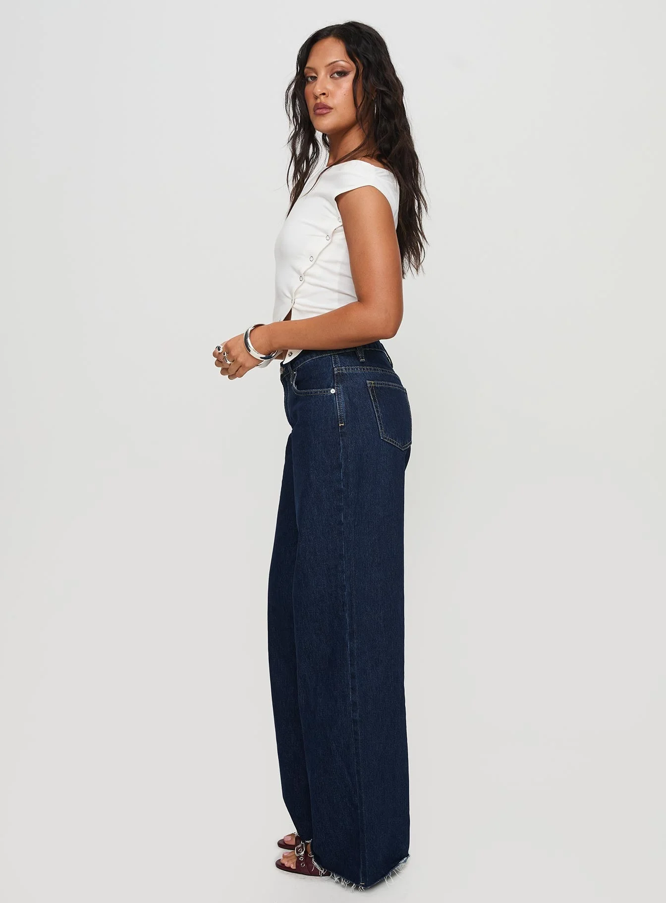 Darla Low Rise Straight Leg Jean Dark Blue Wash - Image 4