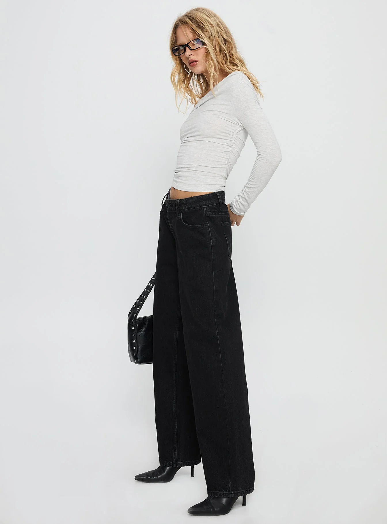 Ellanor Low Rise Straight Leg Jean Washed Black - Image 5