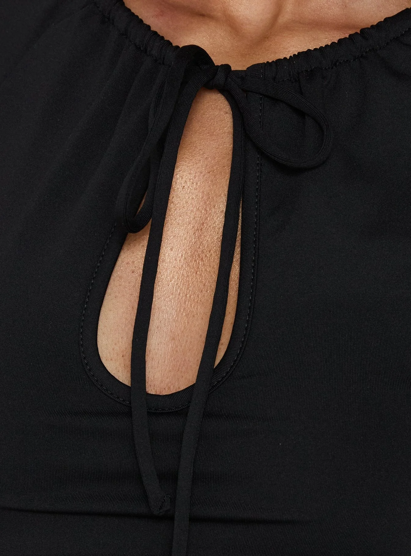 Ivina Keyhole Ruched Scoop Mini Dress Black - Image 6