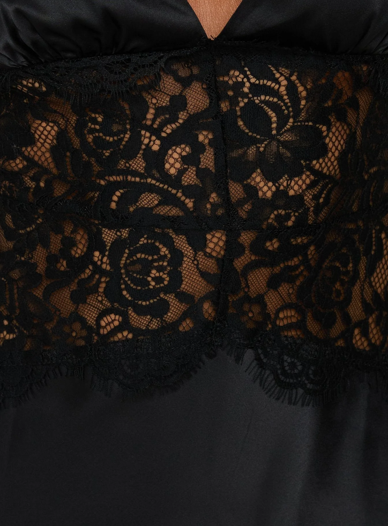 Klairee Lace Maxi Dress Black - Image 6