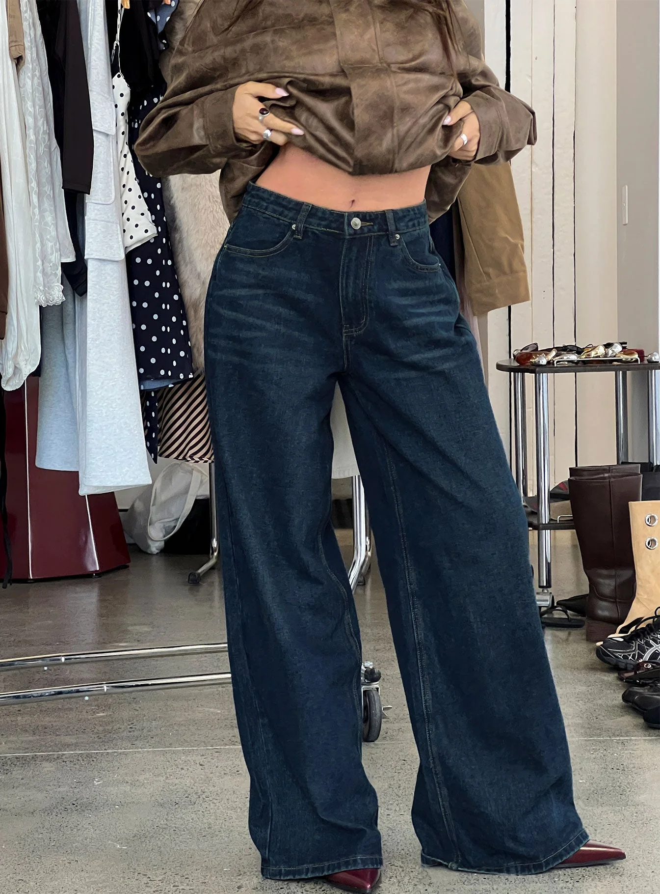 Naylor Mid Rise Wide Leg Jeans Mid Blue Denim - Image 13