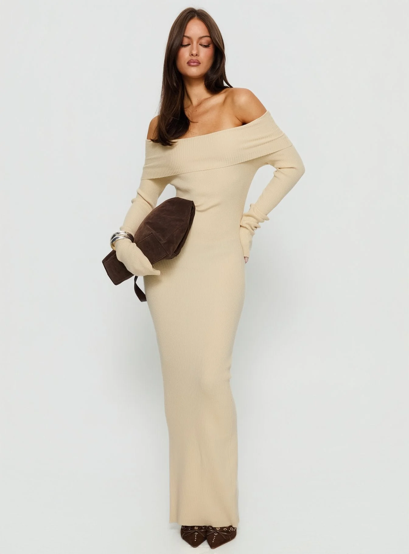 Phylis Off The Shoulder Maxi Dress Cream - Image 2