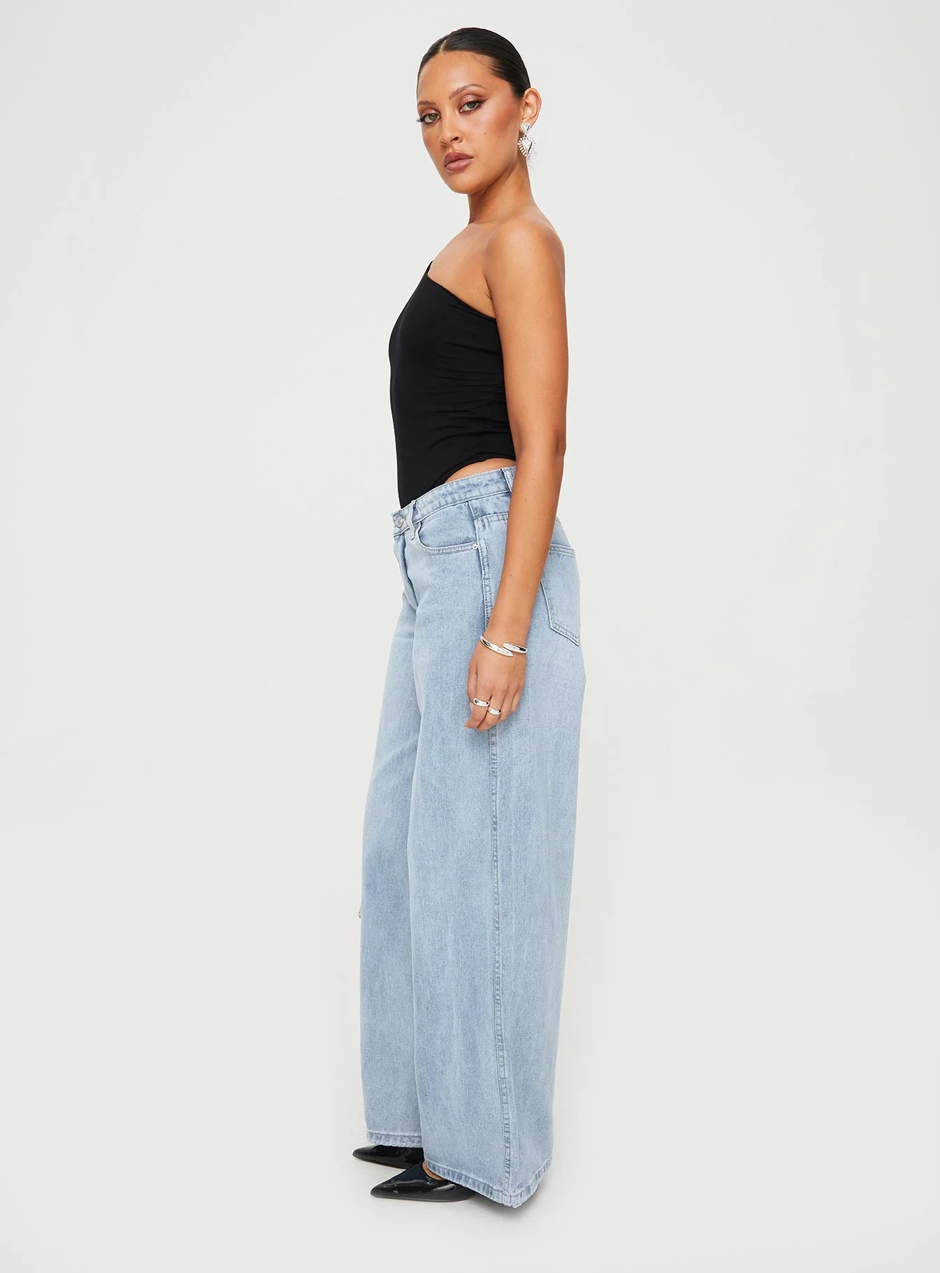 Ramos Low Rise Wide Leg Denim Jeans Light Blue Wash - Image 4
