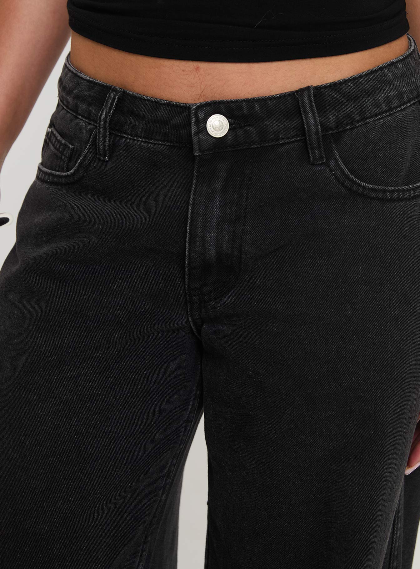 Ramos Low Rise Wide Leg Jeans Washed Black Petite - Image 6
