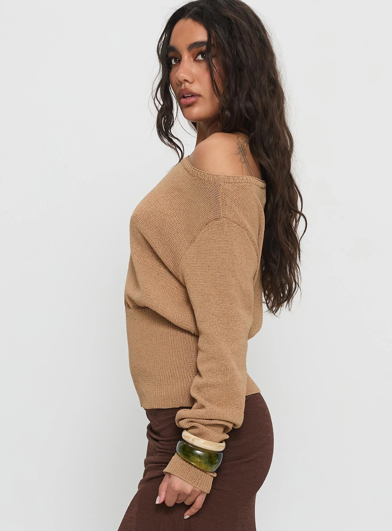 Xaria Off Shoulder Knit Jumper Tan - Image 4