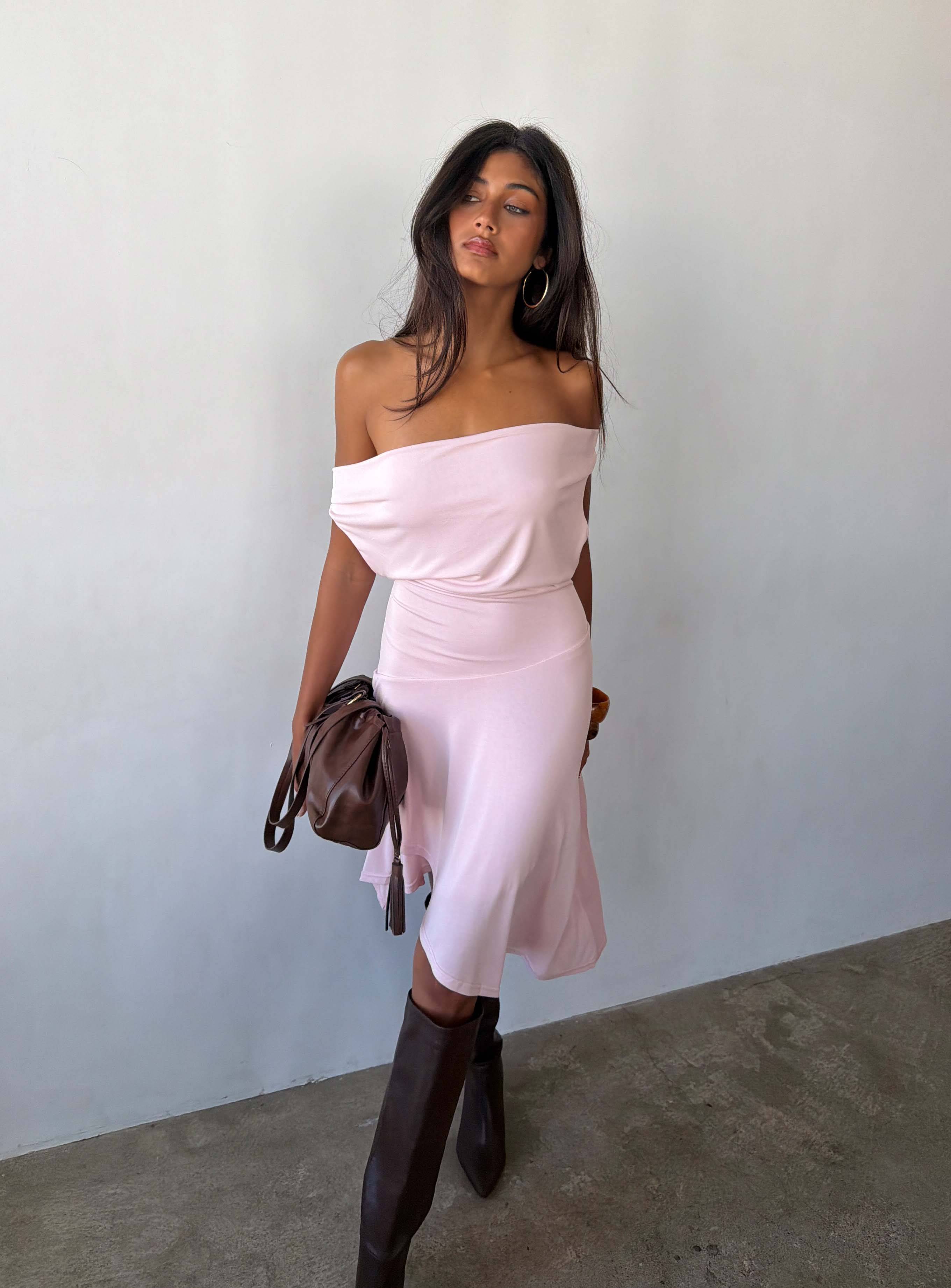 Yesina Halter Jersey Midi Dress Pink - Image 10